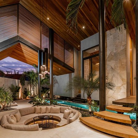 Villa Levante Bali By House Of Winds - Tropical Oasis Near Canggu 科洛布坎 外观 照片