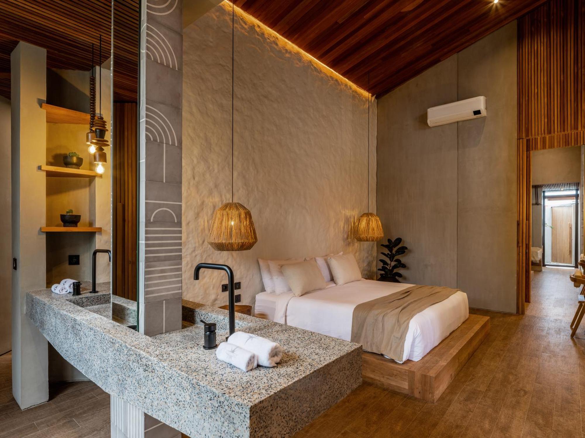 Villa Levante Bali By House Of Winds - Tropical Oasis Near Canggu 科洛布坎 外观 照片